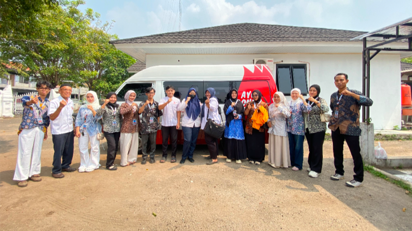 Sinergi Sehat Bersama Warga, KKM 63 Universitas Primagraha Gelar Donor Darah dan Cek Kesehatan - biem.co